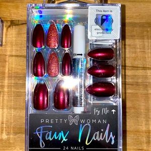Pretty woman nails faux nails glitter maroon purple bling